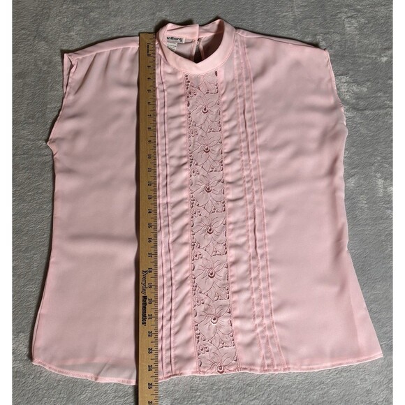 Lot of 2 Vintage St. Anthony Women’s Size 10 Sleeveless Pleated Floral Blouses - Picture 5 of 15